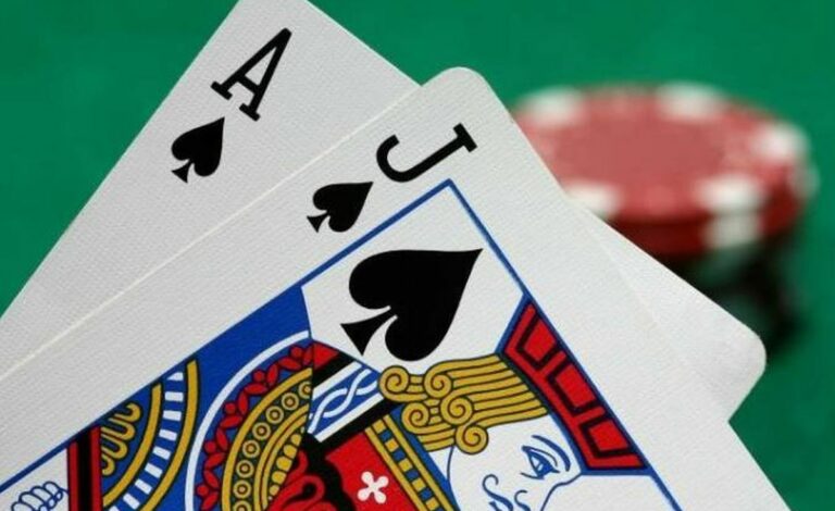 Comment Jouer Au Blackjack Jeux De Cartes